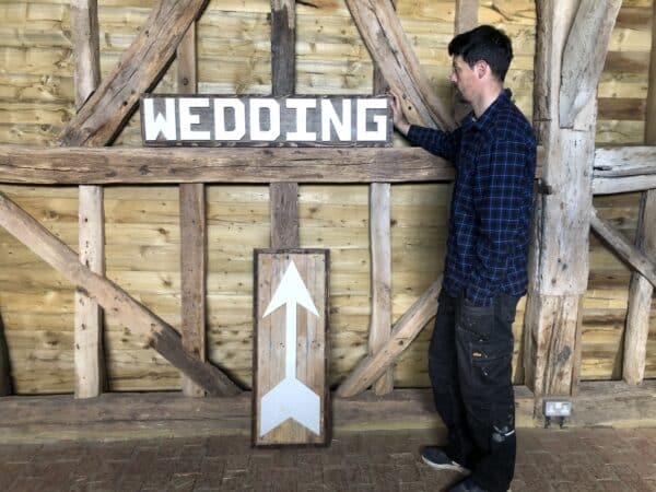 Wedding sign and arrow